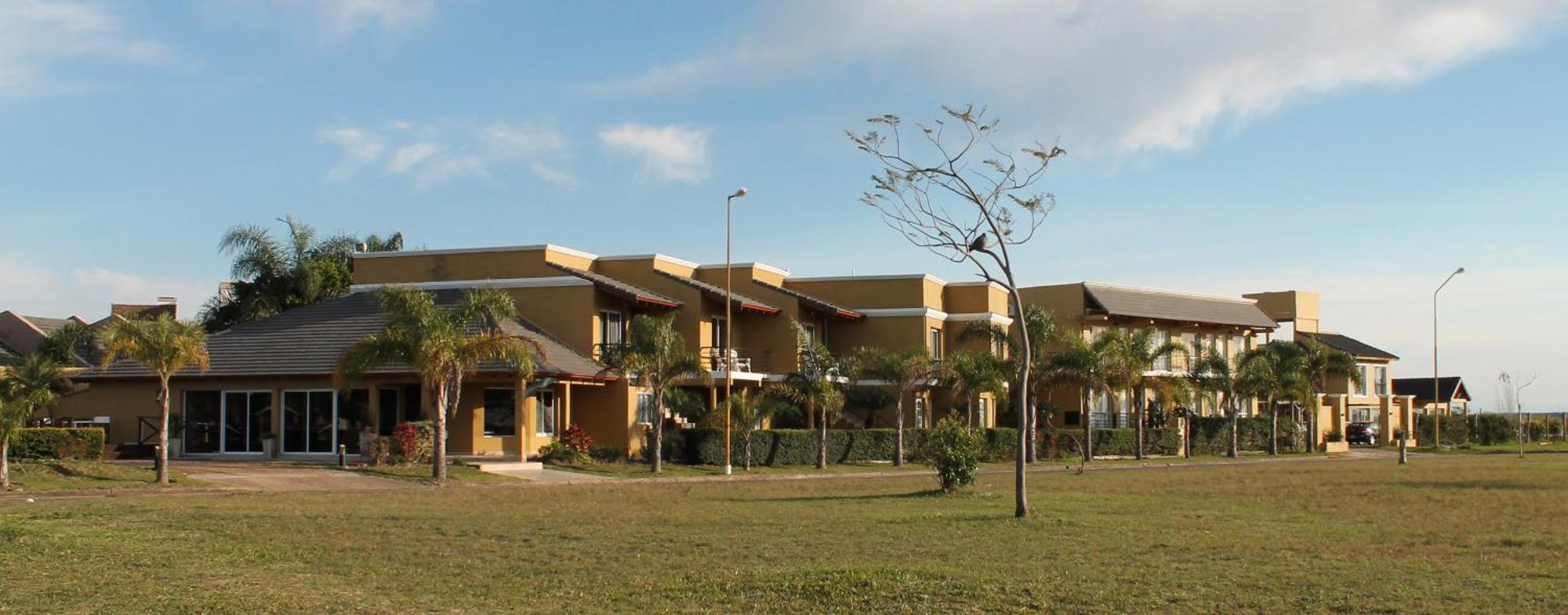 Brisas Del Lago Apart Y Hotel 페데라시온 외부 사진