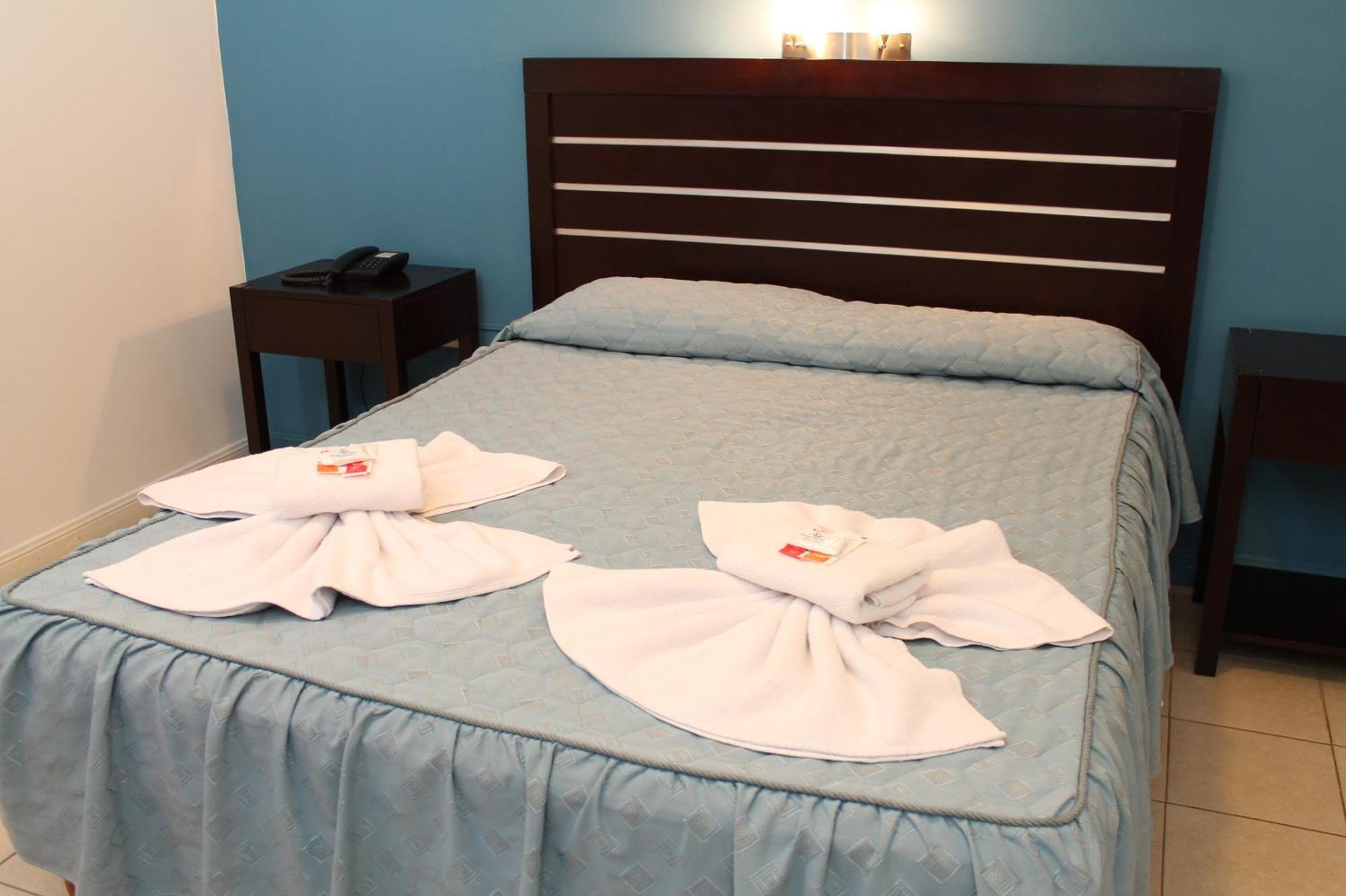 Brisas Del Lago Apart Y Hotel 페데라시온 외부 사진