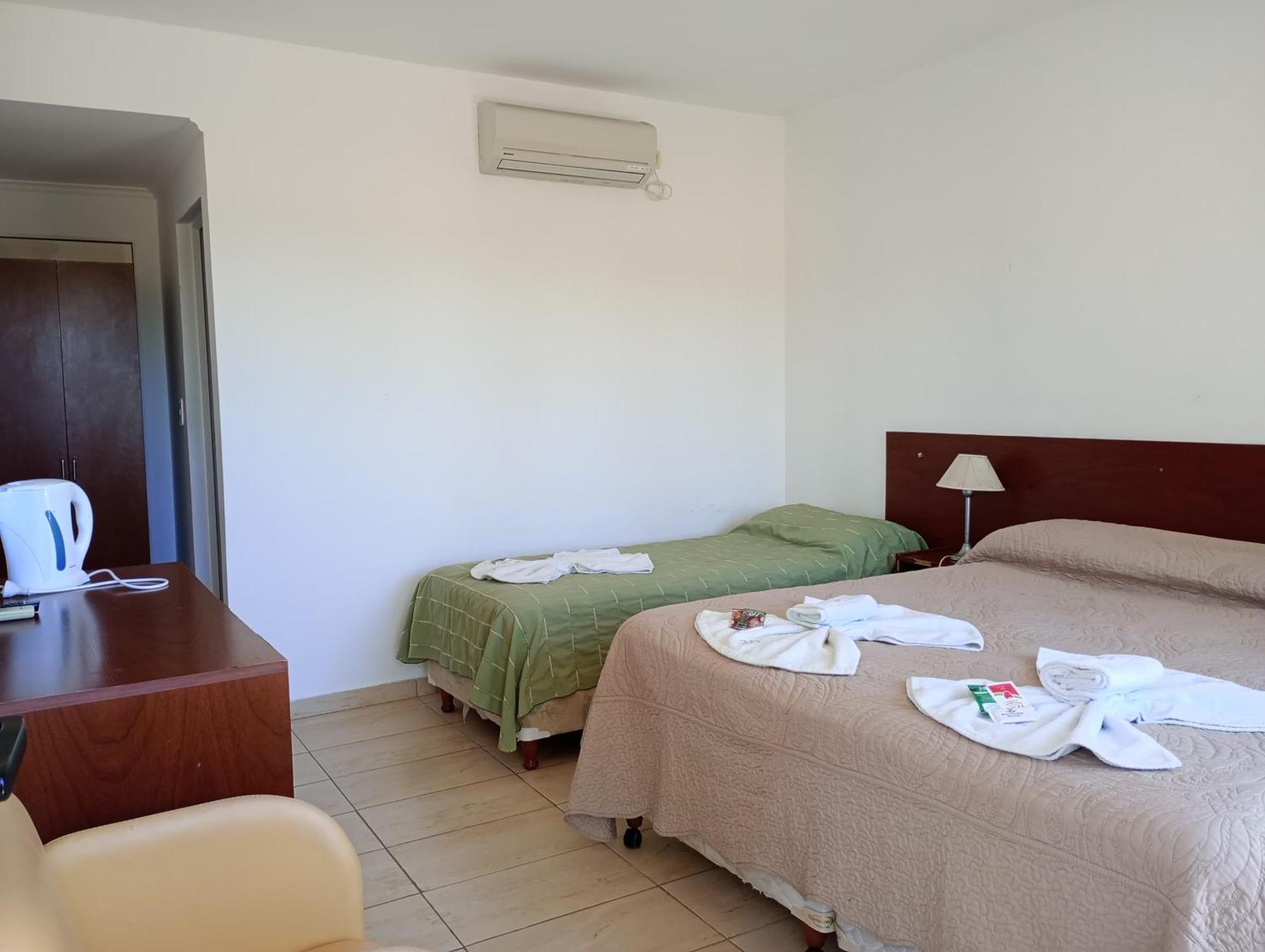 Brisas Del Lago Apart Y Hotel 페데라시온 외부 사진
